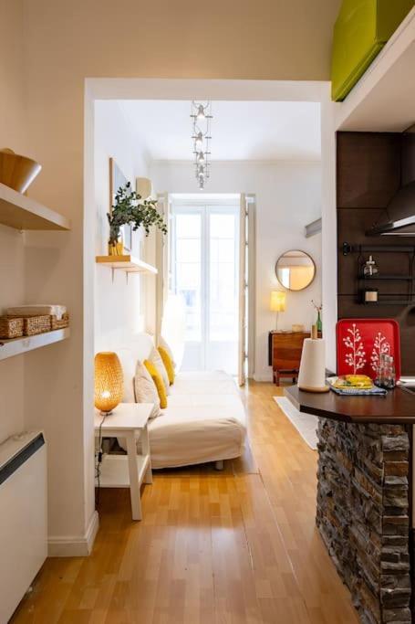 Beautiful Apartment In Malasana For 3 Pax - Ferrer Madrid Dış mekan fotoğraf